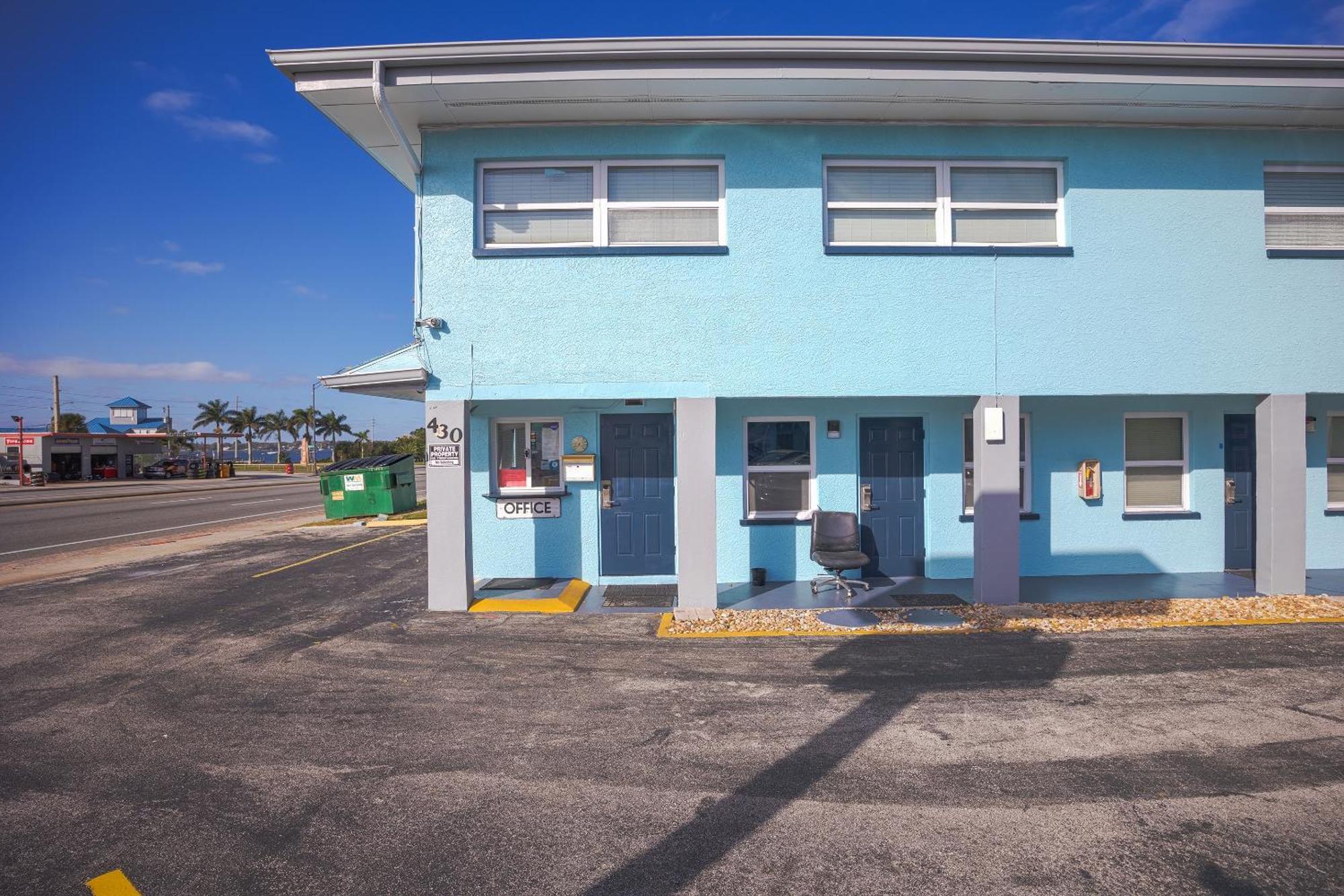 Aladdin Motel By Oyo Merritt Island Luaran gambar